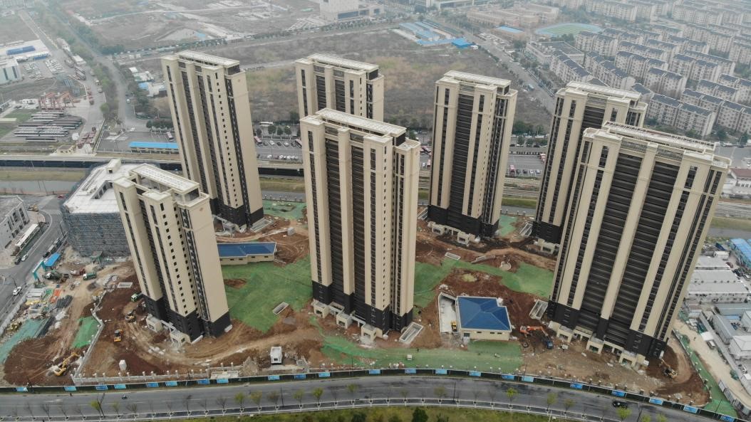 泰山经济合用房片区H地块室表施工起头！