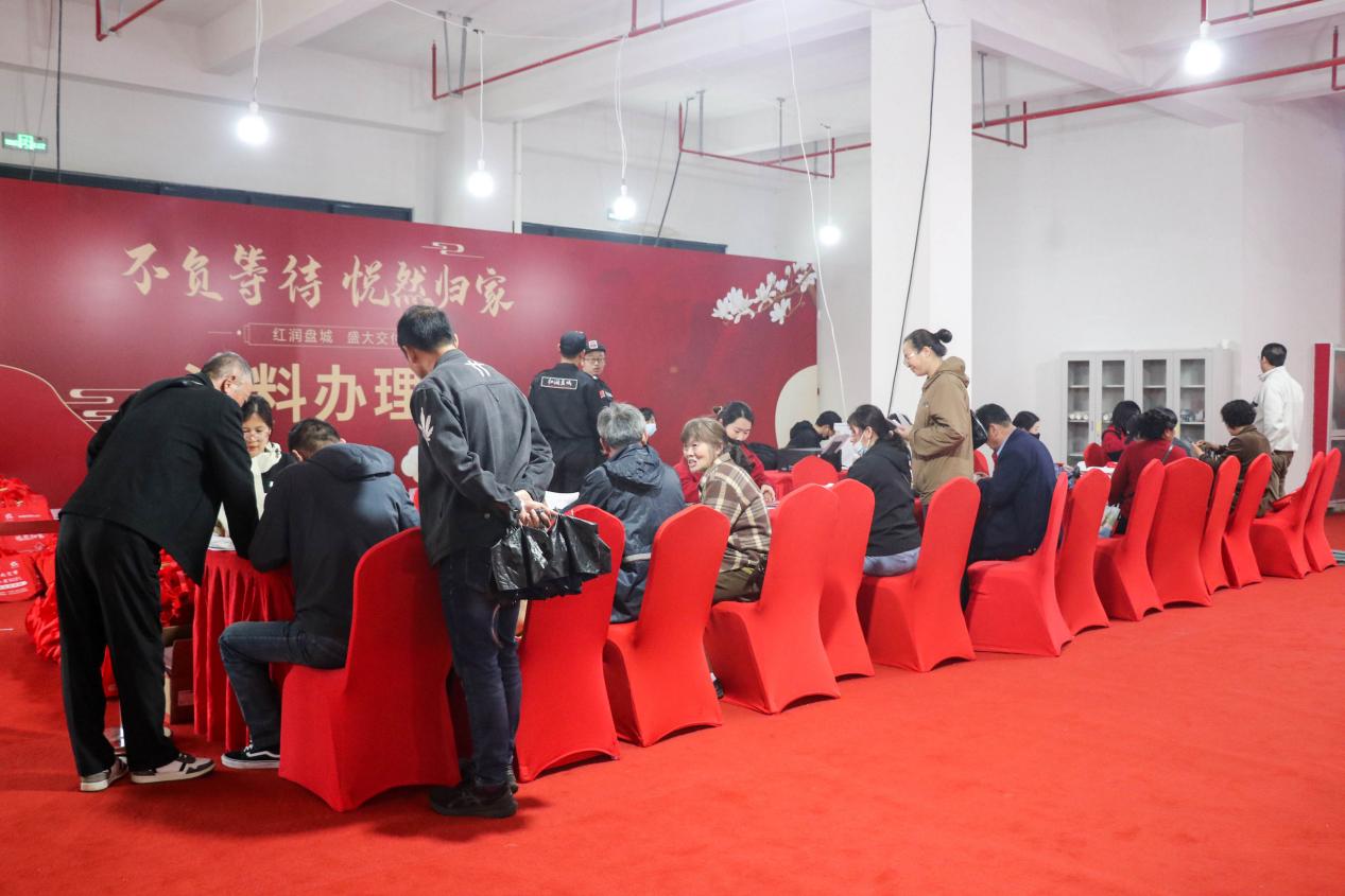 1840套！桃湖里花圃幼区交付啦